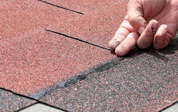 Deal asphalt roof repairs
